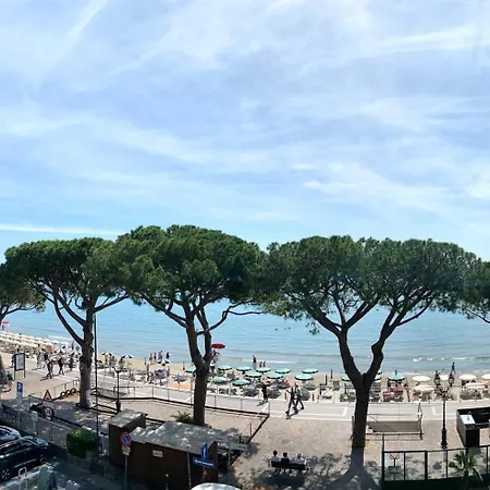 Vespucci *